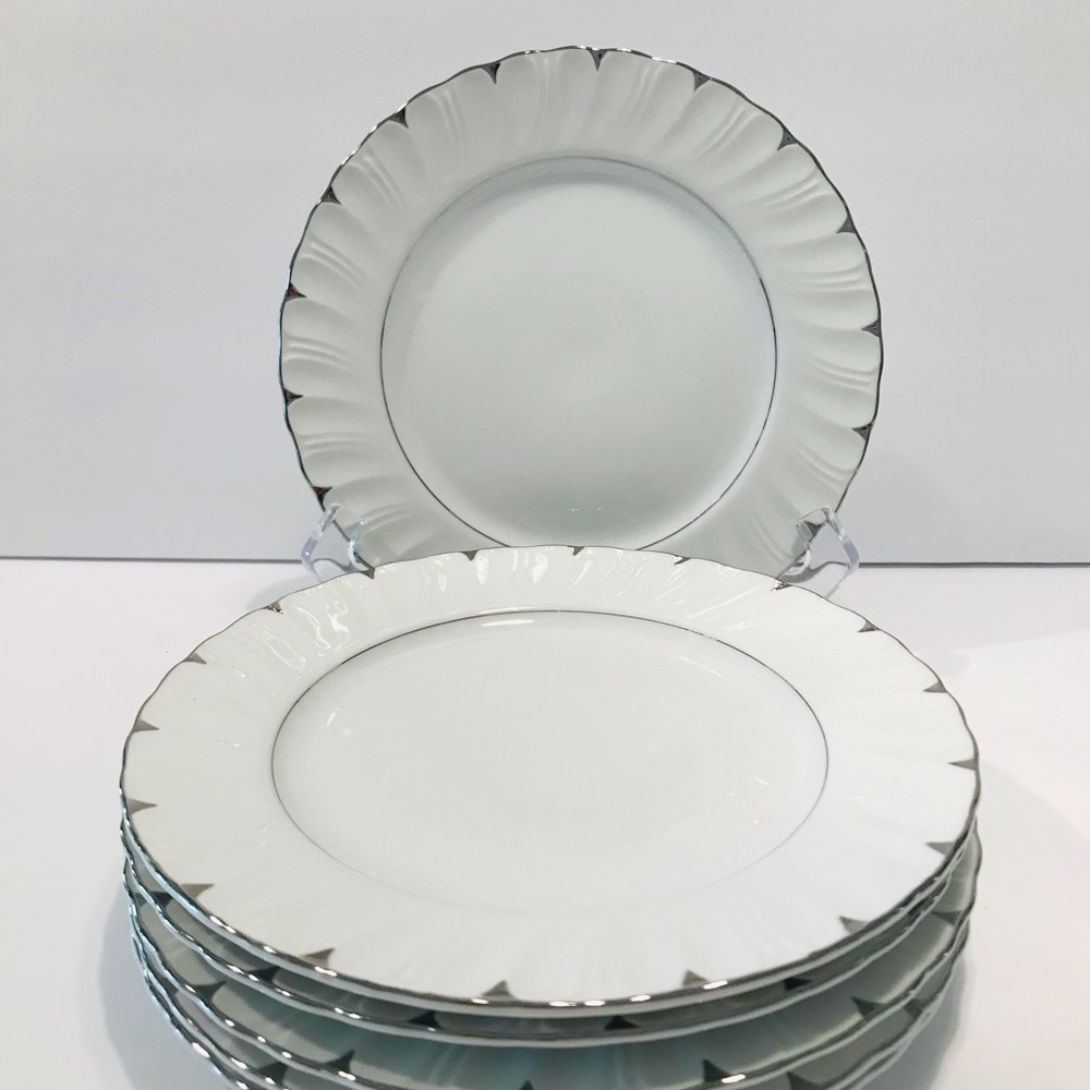 6 Vintage 1960’s Harmony House Fine China Heirloom Salad Plates White Platinum